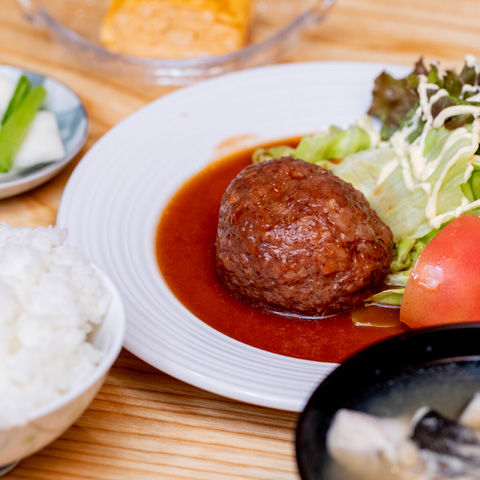 男鹿の旬鮮厨房 美酒屋すいれん